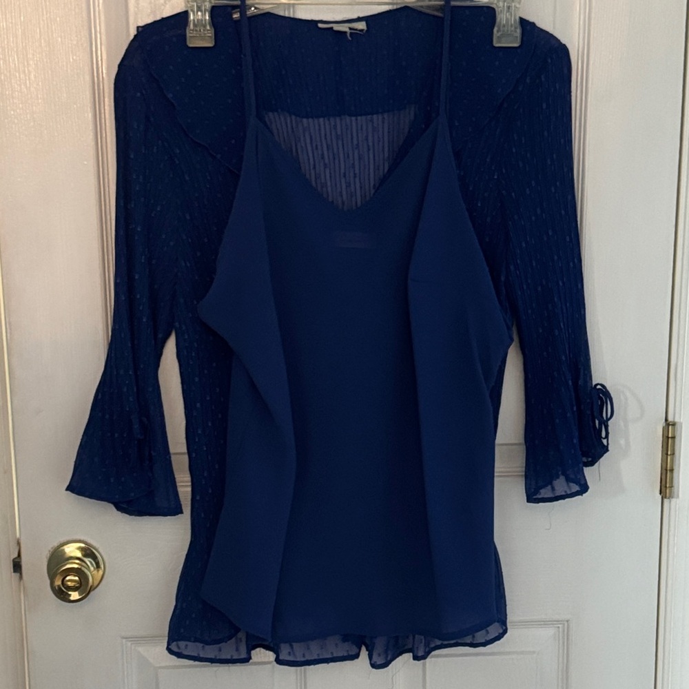 Dress Barn Two piece Deep Navy Spaghetti-Strap Camisole with flowy top.